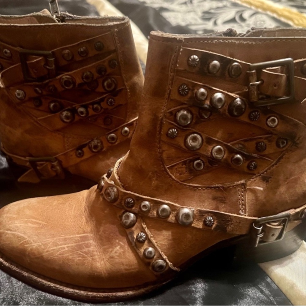 Freebird by Steven Booties Ankle Boots Leather Straps Studded Halo Rare!!